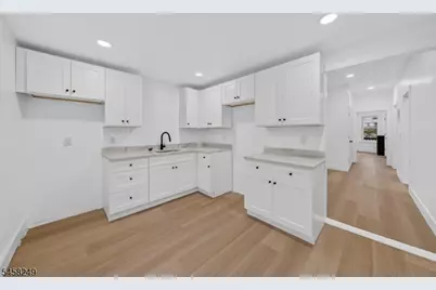171 Edmund Ave, Paterson, NJ 07502 - Photo 17