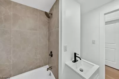 171 Edmund Ave, Paterson, NJ 07502 - Photo 5