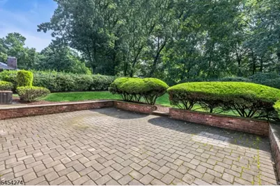 22 Ralph Rd, West Orange Township, NJ 07052 - Photo 17