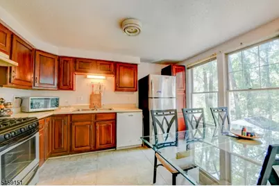 493 Fayette St, Perth Amboy, NJ 08861 - Photo 5