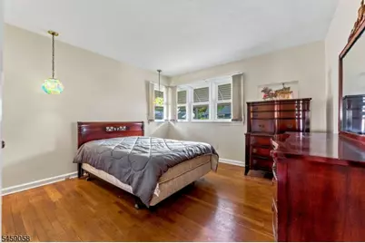 895 Apgar Ter, Rahway, NJ 07065 - Photo 11