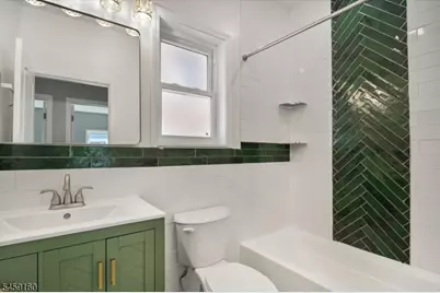 192 Amherst St, East Orange, NJ 07018 - Photo 17