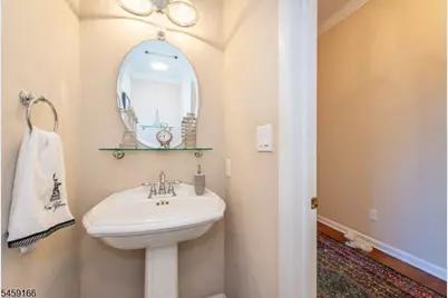 39 Chelsea Ct, Madison, NJ 07940 - Photo 11