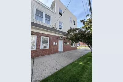 410-412 1st Ave #1, Elizabeth, NJ 07206 - Photo 1