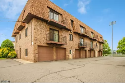 825 Riverside Ave #B202, Lyndhurst Township, NJ 07071 - Photo 21