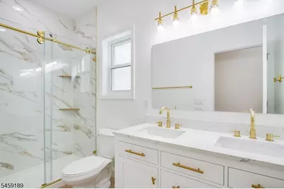 194 Amherst St, East Orange, NJ 07018 - Photo 11