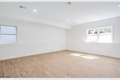 194 Amherst St, East Orange, NJ 07018 - Photo 29