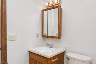 10 Augusta Dr, Vernon, NJ 07462 - Photo 13