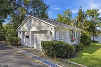 25 Cottage Ave, Frankford Township, NJ 07860 - Photo 35