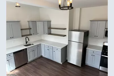 43 1st Ave #1, Raritan, NJ 08869 - Photo 3