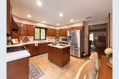 208 School House Rd, Jefferson Township, NJ 07438 - Photo 3