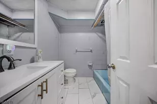 314 St Pauls Ave, Jersey City, NJ 07306 - Photo 11