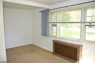 132 Stony Brook Rd, Branchburg Township, NJ 08876 - Photo 9