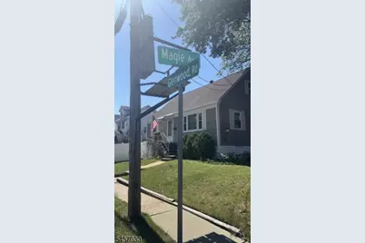 895 Magie Ave, Union Township, NJ 07083 - Photo 13
