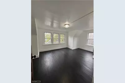 131 Greenwood Ave, East Orange, NJ 07017 - Photo 3