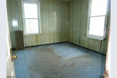 390 North 7th Street, Newark, NJ 07107 - Photo 17