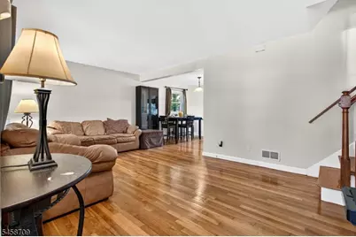 1474 Brentwood Terrace, Plainfield, NJ 07060 - Photo 5