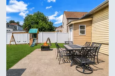 512 Laurel Ave, Roselle Park, NJ 07204 - Photo 19