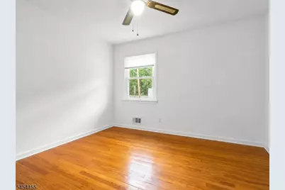 512 Laurel Ave, Roselle Park, NJ 07204 - Photo 11
