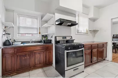 126 Verona Ave, Newark, NJ 07104 - Photo 3