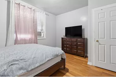 126 Verona Ave, Newark, NJ 07104 - Photo 7