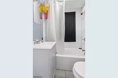 126 Verona Ave, Newark, NJ 07104 - Photo 9