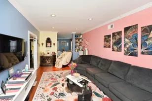 61 Bergen Ave, Clifton, NJ 07011 - Photo 5