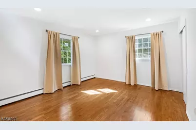 10 Cedar Ln, Roseland, NJ 07068 - Photo 17