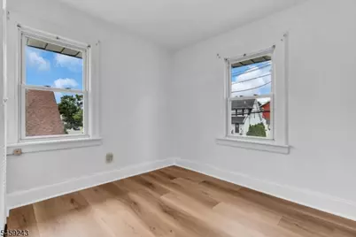 404 Elm St, Cranford Township, NJ 07016 - Photo 11