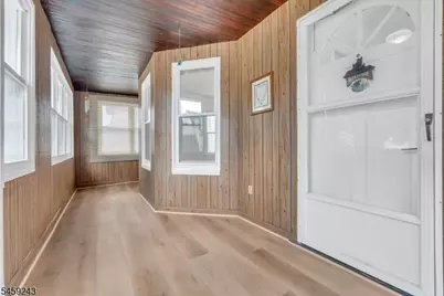 404 Elm St, Cranford Township, NJ 07016 - Photo 19