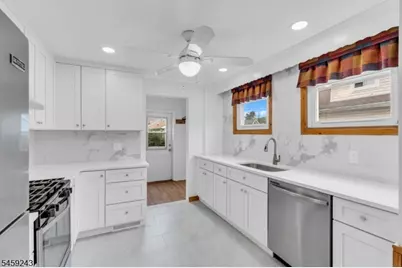 404 Elm St, Cranford Township, NJ 07016 - Photo 5