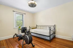 621 Springdale Ave, East Orange, NJ 07017 - Photo 9