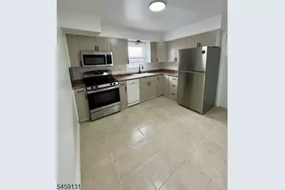 1-3 Crescent Ct #2, Newark, NJ 07106 - Photo 11
