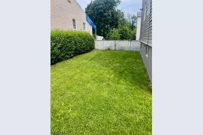1-3 Crescent Ct #2, Newark, NJ 07106 - Photo 31