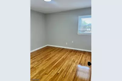 1-3 Crescent Ct #2, Newark, NJ 07106 - Photo 21