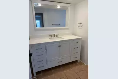 1-3 Crescent Ct #2, Newark, NJ 07106 - Photo 27