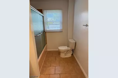 1-3 Crescent Ct #2, Newark, NJ 07106 - Photo 29