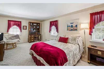 25 Swan Rd, Livingston, NJ 07039 - Photo 15