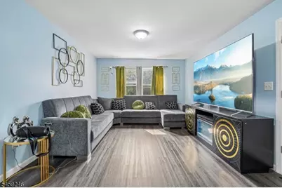 108 10th St, Passaic, NJ 07055 - Photo 21