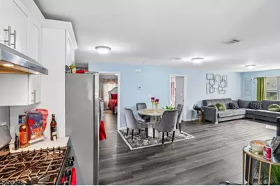 108 10th St, Passaic, NJ 07055 - Photo 27