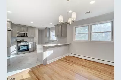 16 Amelia St, North Caldwell, NJ 07006 - Photo 7