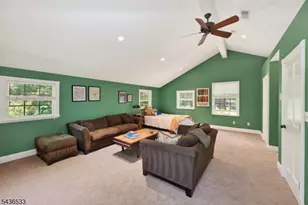 35 Woodledge Rd, Watchung, NJ 07069 - Photo 33