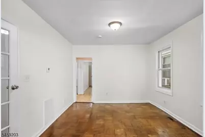 27 Triton Ter, Newark, NJ 07104 - Photo 3