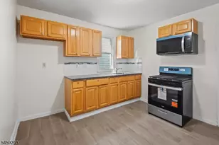 27 Triton Terrace, Newark, NJ 07104 - Photo 15