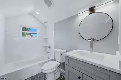289 Glenwood Ave, East Orange, NJ 07017 - Photo 43