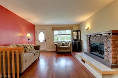 37 Bound Brook Rd, Parsippany, NJ 07054 - Photo 5