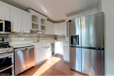 37 Bound Brook Rd, Parsippany, NJ 07054 - Photo 11