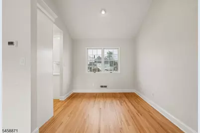 11 Suburban Rd, Clark Township, NJ 07066 - Photo 5