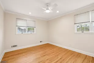 11 Suburban Rd, Clark Township, NJ 07066 - Photo 9