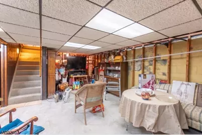 1356 Lambert St, Rahway, NJ 07065 - Photo 27